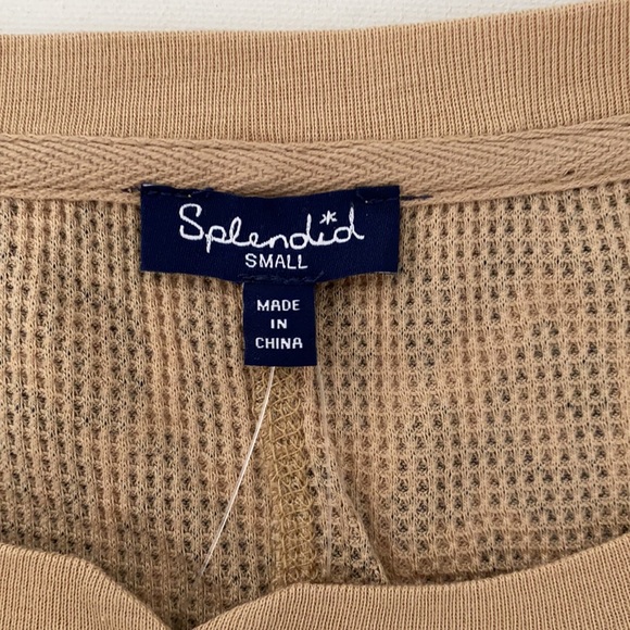 Splendid Forever Leopard Henley Top Warm Sand - Picture 4 of 4